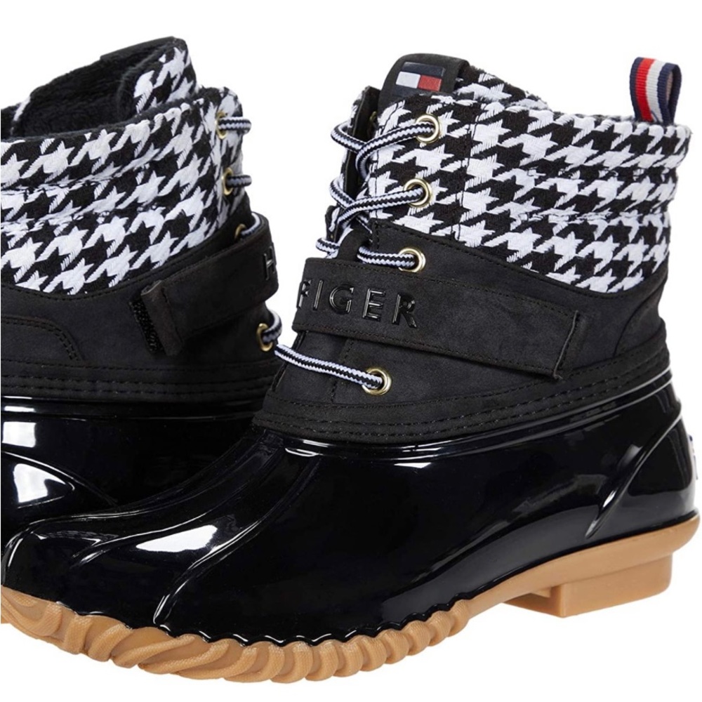 Tommy Hilfiger Women's Huski Rain Boot